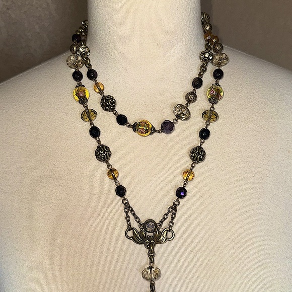 Sweet Romance Baroque Rosary Necklace Vintage-Inspired - Picture 10 of 10